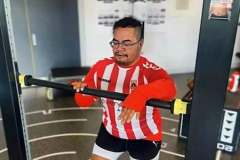 Melvin, a stroke survivor, in the gym
